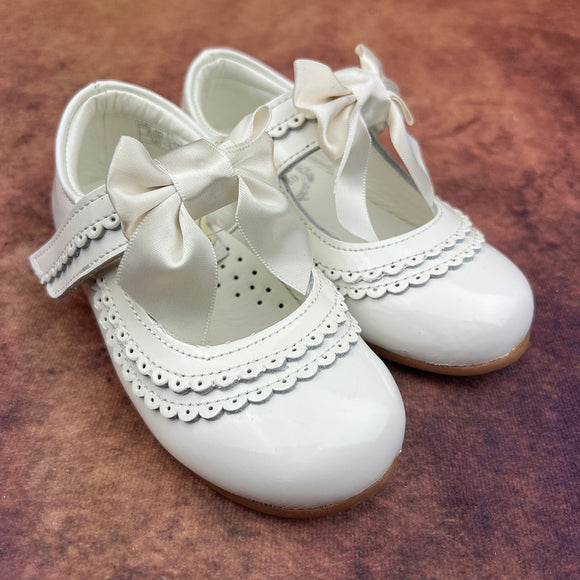 Beau Kid Girls Shoes Ivory Charlotte