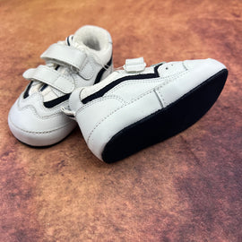 Early Days Baby Boys Soft Trainers White L807