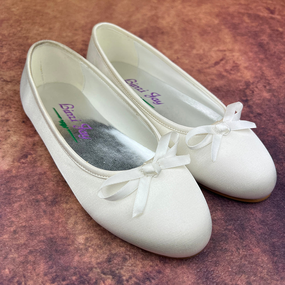 Linzi Jay Girls Flat Shoes Ivory LS202