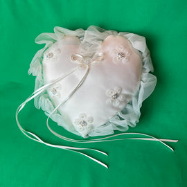 Linzi Jay Heart Shaped Wedding Ring Cushion Ivory