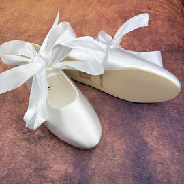 Little People Girls Flat Shoes White Tonie