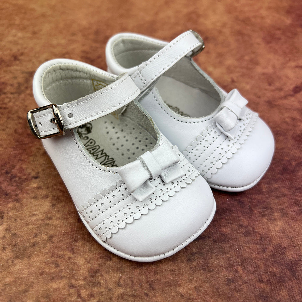 Baby Girls Soft Leather White Shoes A1333 - UK Size 0 Only