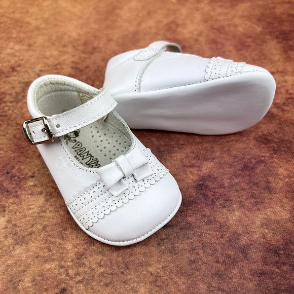 Baby Girls Soft Leather White Shoes A1333 - UK Size 0 Only