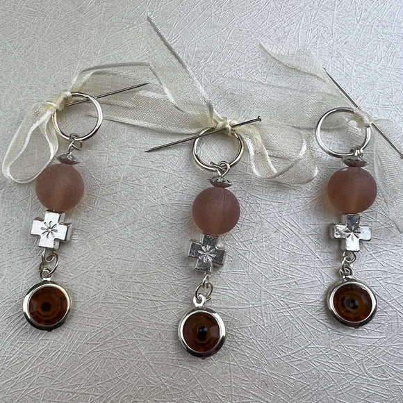 8578 Martyrika Witness Pins Brown