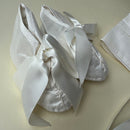 DE4218 Delicate Elegance Christening Gown Shoes