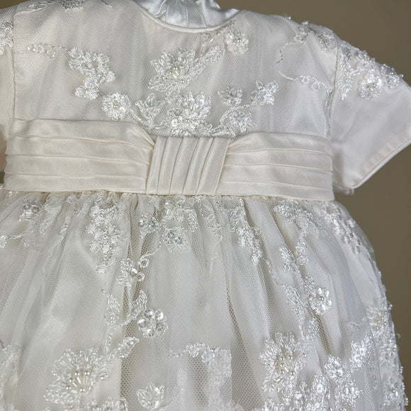DE4241B Delicate Elegance Christening Dress Top Detail