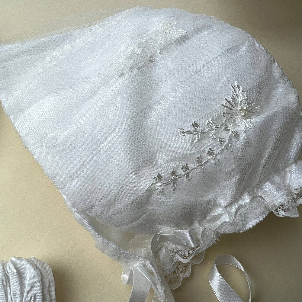 DE4266 Delecate Elegance Christening Gown Bonnet