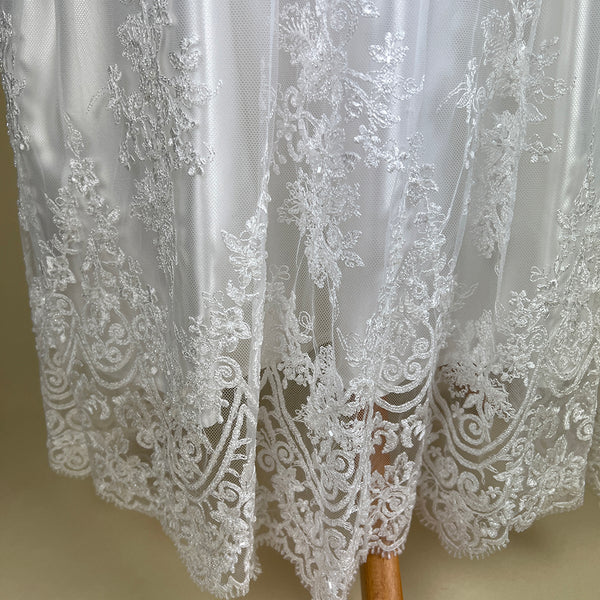 DE4348 Delicate Elegance Christening Gown Bottom Detail