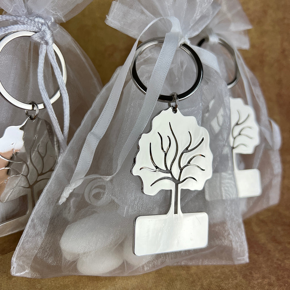 FB1KR10 Christening Favours Bonbonieres White Zoom