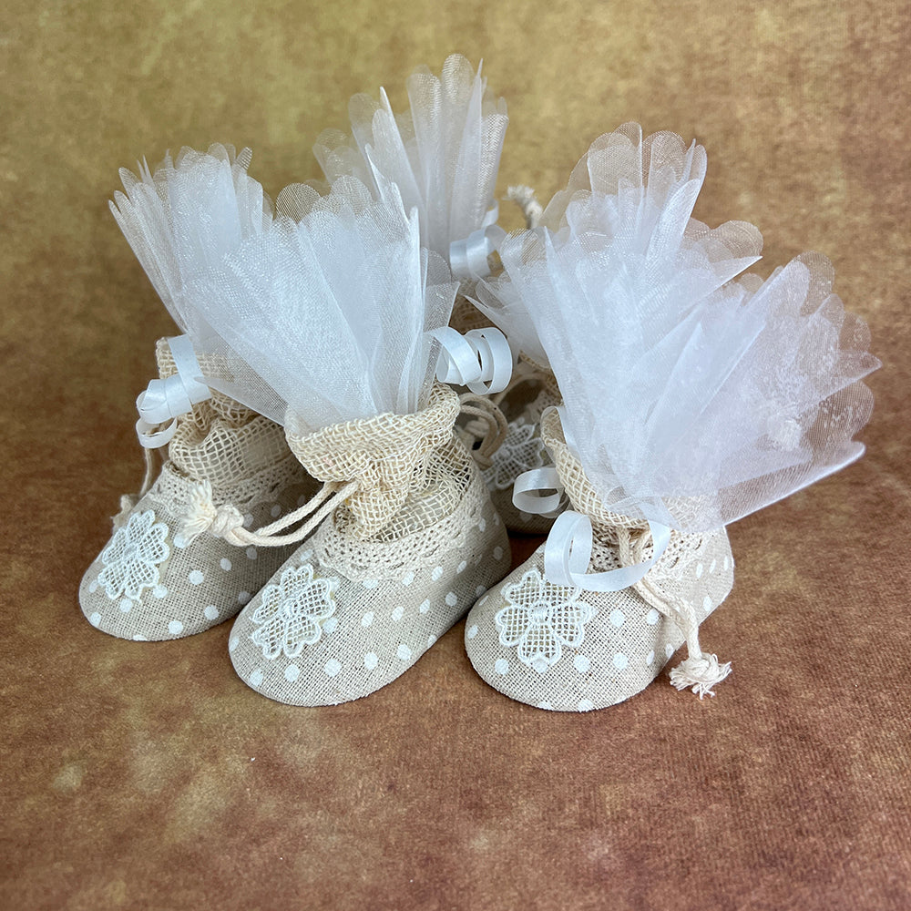 FS1 Christening Favours Bonbonieres White