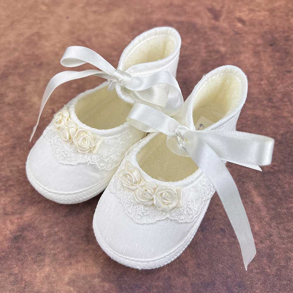 KG3RB Girls Christening Shoes Ivory