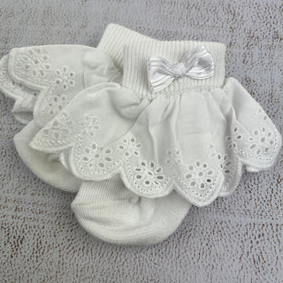 Iris Lace S5149 Girls Socks White