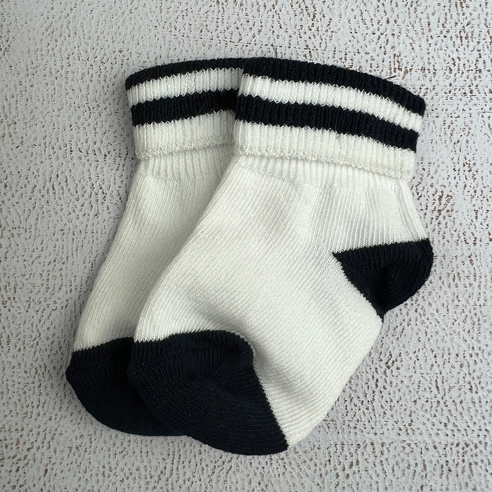 S5281 Venice Unisex Socks White and Navy