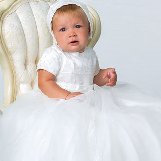     Sarah Louise Christening Robe And Bonnet 001149 White Worn By Girl
